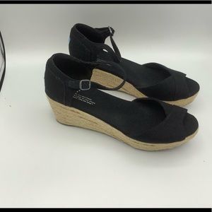 EUC Toms canvas espadrille wedge size 8.5